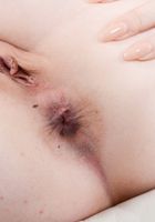 Kayli shows off her cute feet and spreads her sweet pink, Kayli Moon (kay045) ATK Petites: Kayli Moon (Kayli shows off her cute feet and spreads her sweet pink)