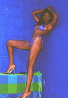 Leslie in dime pieces, Leslie (les006) ATK Exotics: Leslie (Leslie in dime pieces)