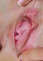 Linet spreads her pussy., Linet (lin033) ATK Archives: Linet (Linet spreads her pussy.)
