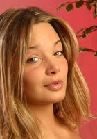 Naughty amateur Simone strips and spreads her trimmed pussy, Simone (sim005) ATK Archives: Simone (Naughty amateur Simone strips and spreads her trimmed pussy)